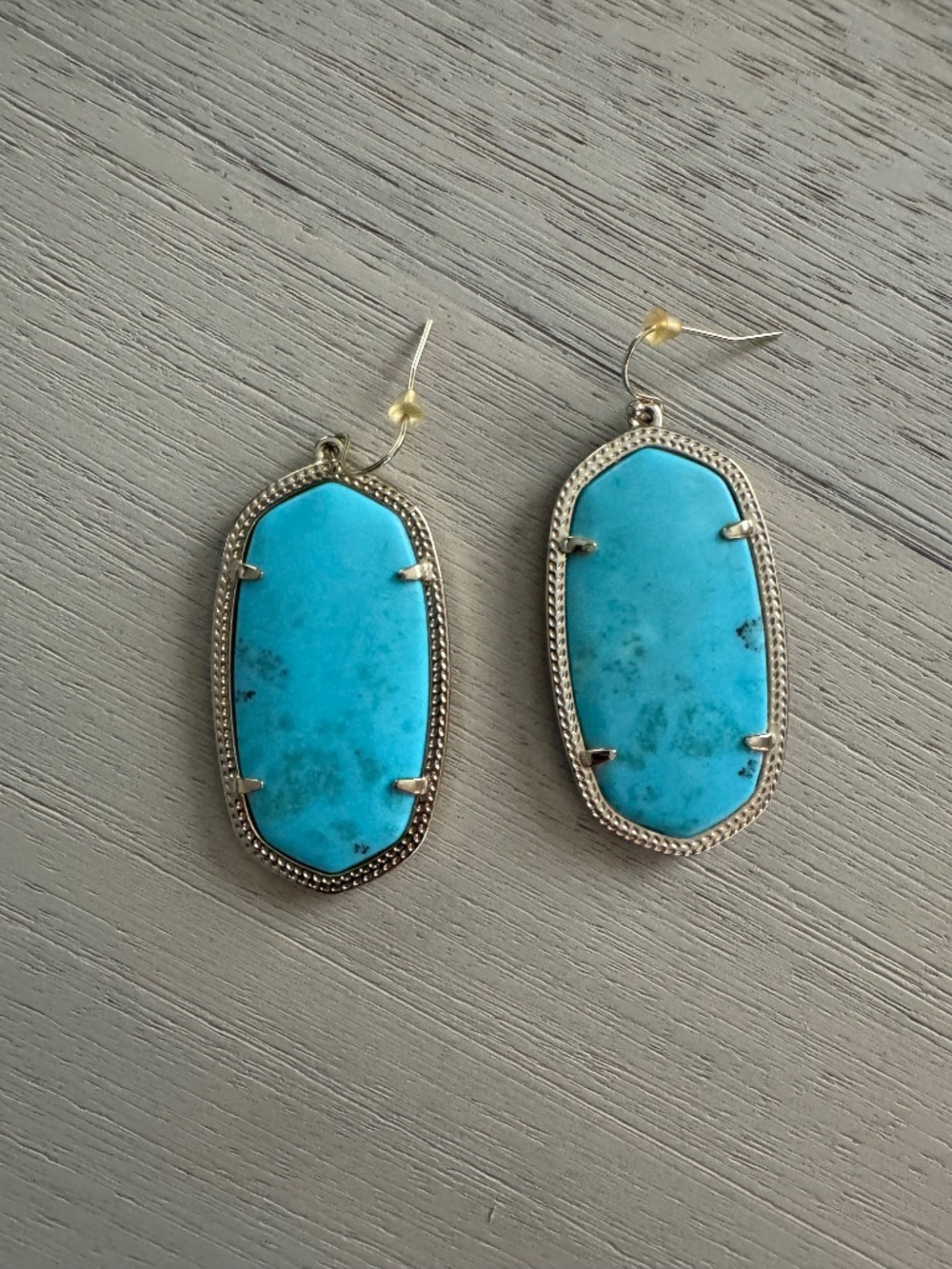 Kendra Scott Elle Gold Drop Earrings in Turquoise - Picture 2 of 2